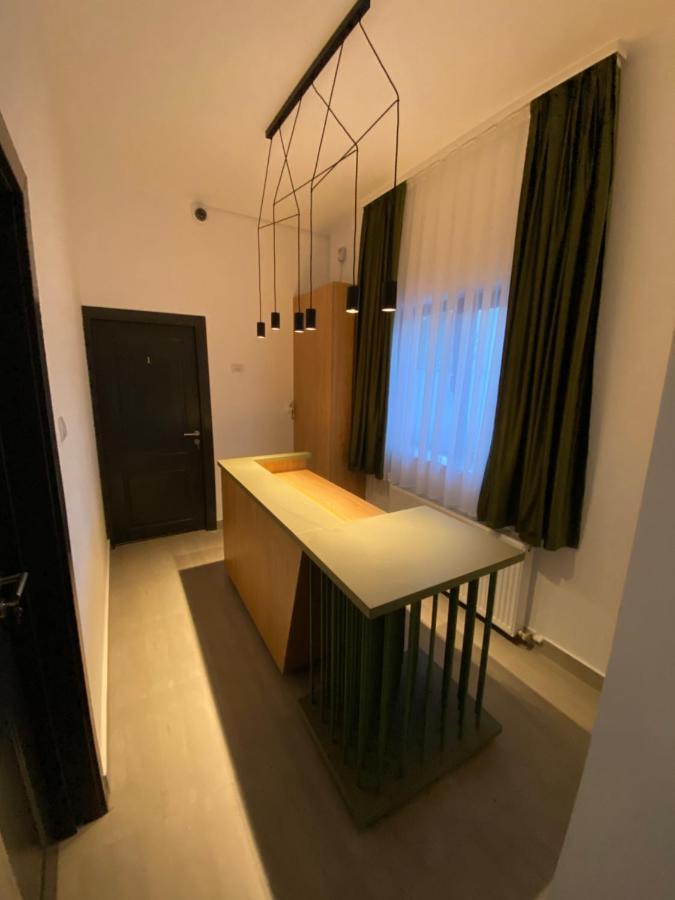 Victoria Rooms Oradea Luaran gambar