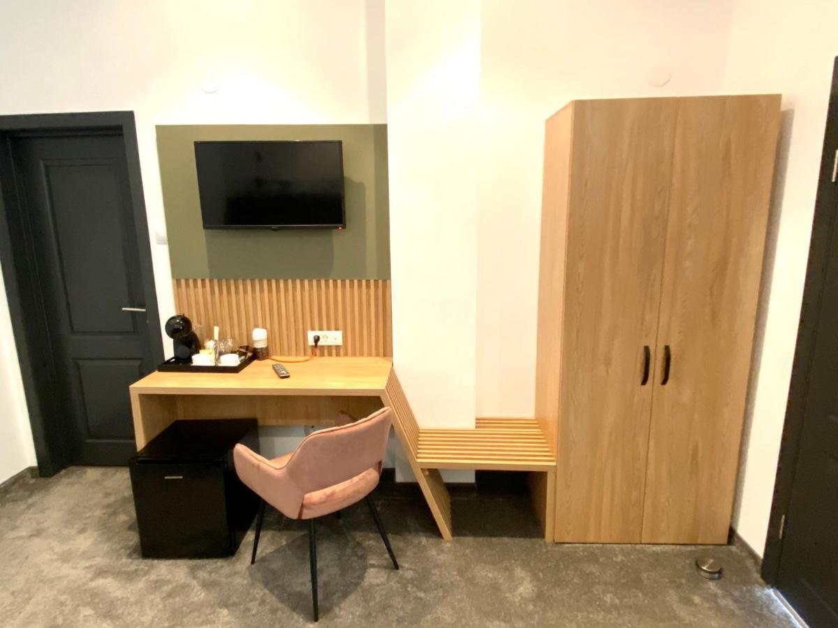 Victoria Rooms Oradea Luaran gambar