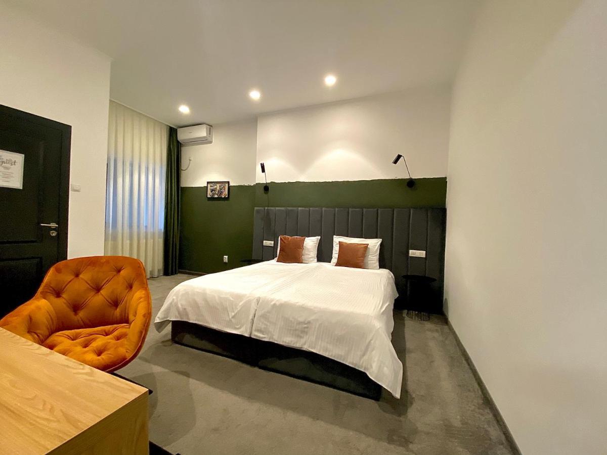Victoria Rooms Oradea Luaran gambar