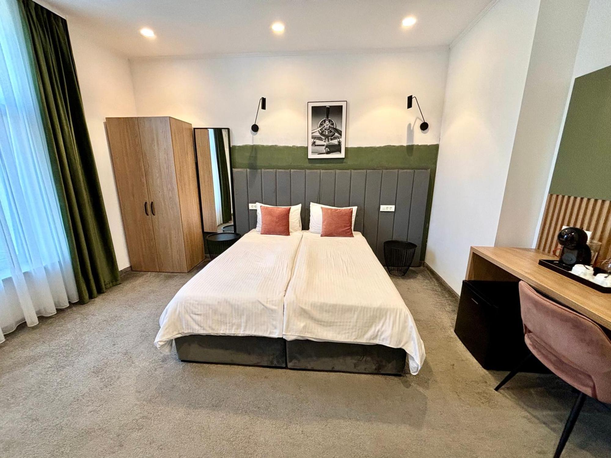 Victoria Rooms Oradea Luaran gambar